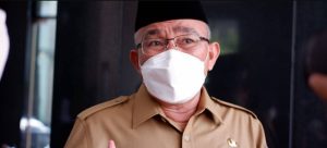 Mohammad Idris membalas sindiran Sekretaris Jendral (Sekjen) PDI-P, Hasto Kristiyanto soal prestasi PKS
