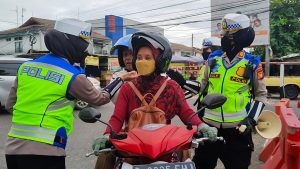 Aksi Humanis Satlantas Polres Metro Depok