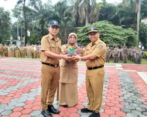 Penghargaan untuk Pemkot Depok. (Istimewa)