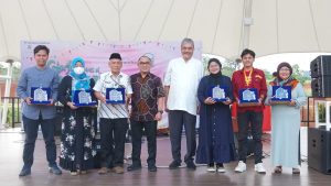 Kegiatan PT Karabha Digdaya di kawasan Tapos, belum lama ini.