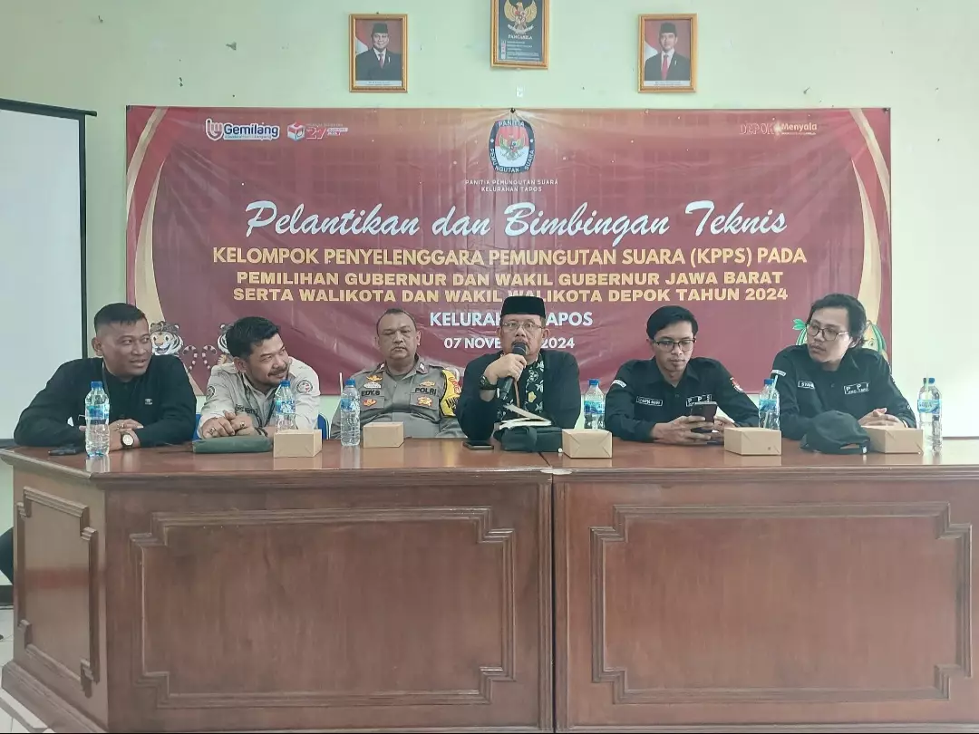 Lurah Tapos, Soleh memberikan arahan pada Pelantikan dan Bimtek KPPS Kelurahan Tapos.(Istimewa)