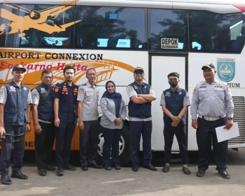 Dishub Kota Depok melakukan ramp check di Terminal Margonda Raya, beberapa waktu lalu. (Isitmewa)