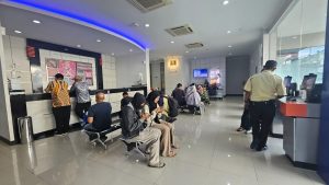 Ilustrasi suasana di bank BRI. (Istimewa)